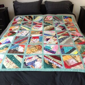 Vintage Quilt Handmade Crazy Patch Colorful Blanket 69 inch x 59 inch Patchwork